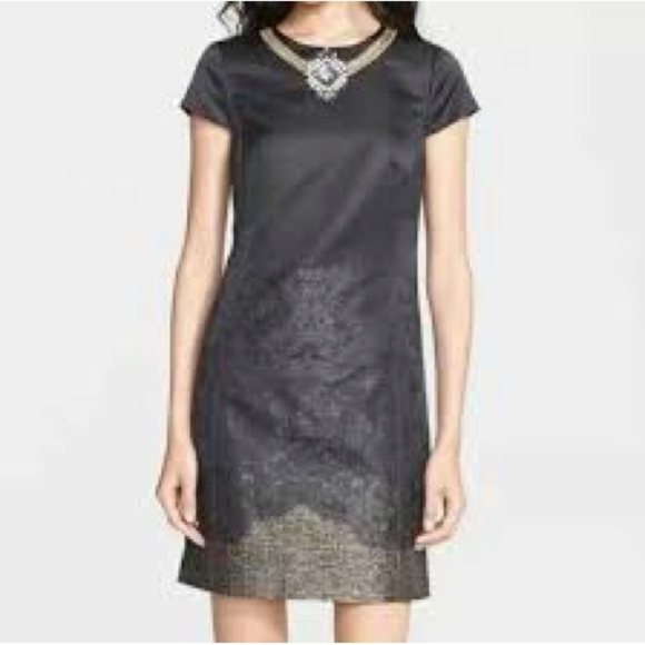 Ted Baker Vinata Embellished Cap Sleeve Statement Dress in Black - Size 6 (US) - Picture 1 of 12
